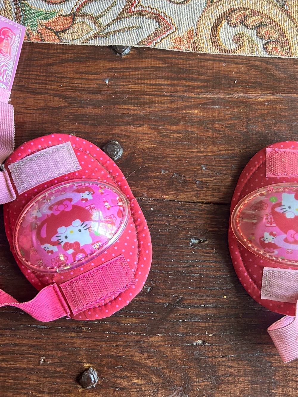 Hello Kitty Hot Pink & Light Pink Kids Knee Pads